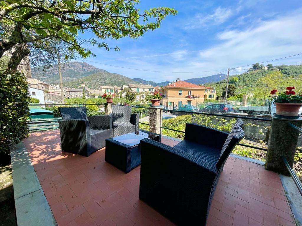 Lobster Cottage Apartment Леванто Экстерьер фото